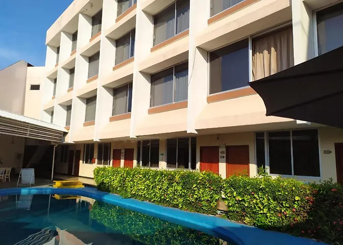 Hotel Cabildos