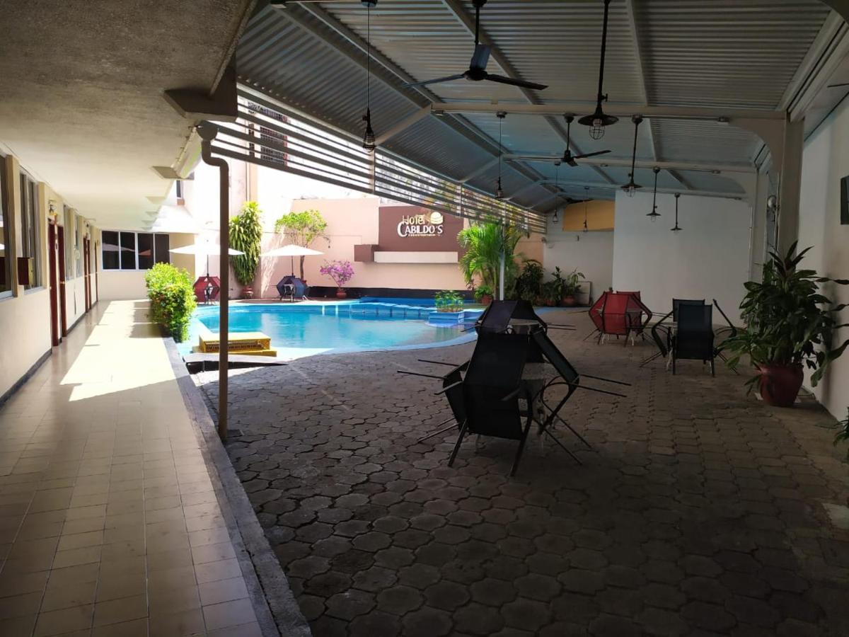 Cabildos 4*